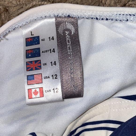 Moontide twist halter one piece swimsuit - Picture 9 of 9